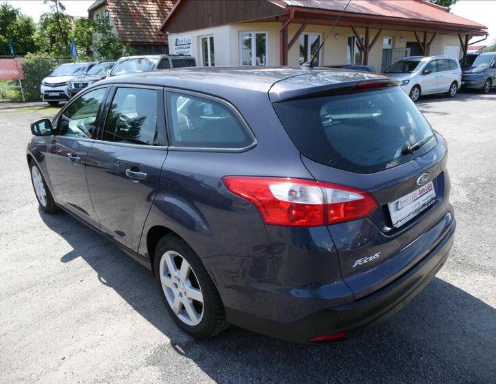 Ford Focus 6