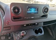 Mercedes-Benz Sprinter 9