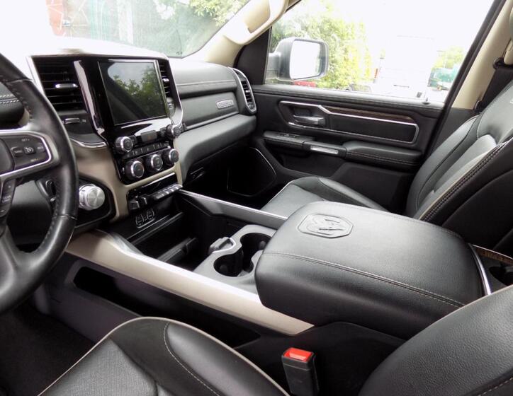Dodge RAM 1500 27