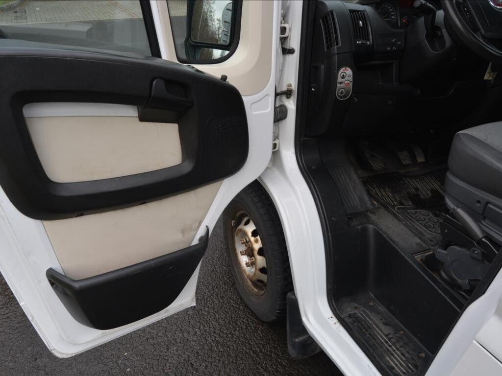 Fiat Ducato 12