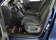 Volkswagen Tiguan 9