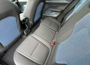 Volvo EX30 13