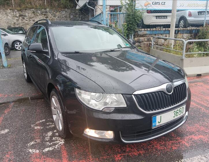 Škoda Superb 16