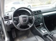 Audi A4 22