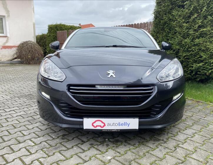 Peugeot RCZ 8