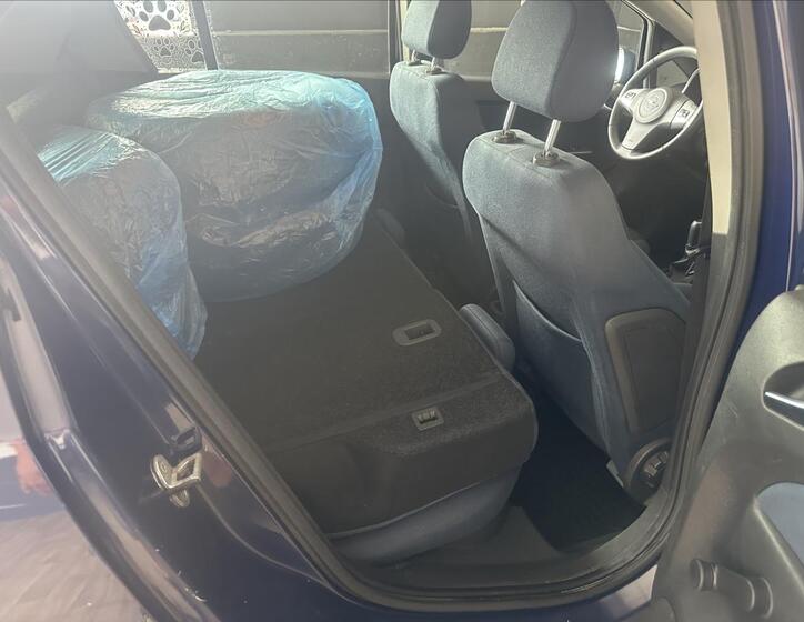 Opel Corsa 16