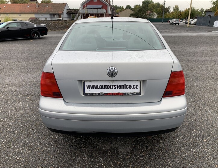 Volkswagen Bora 4