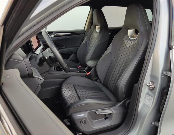 Volkswagen Tiguan 6