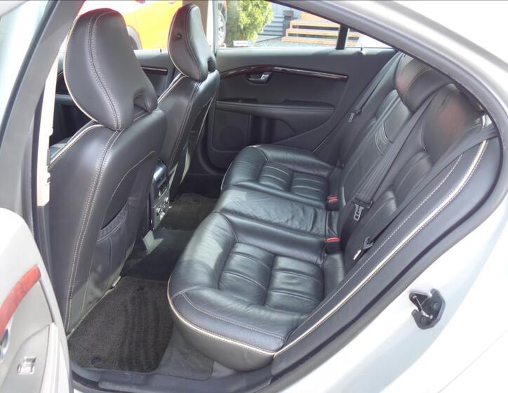 Volvo S80 16