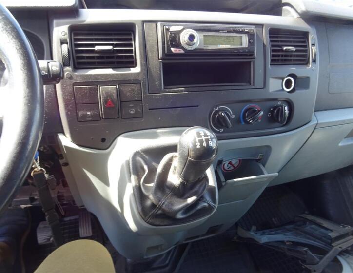 Ford Transit 12
