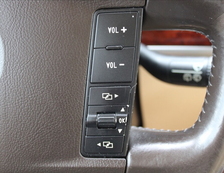 Volkswagen Touareg 17
