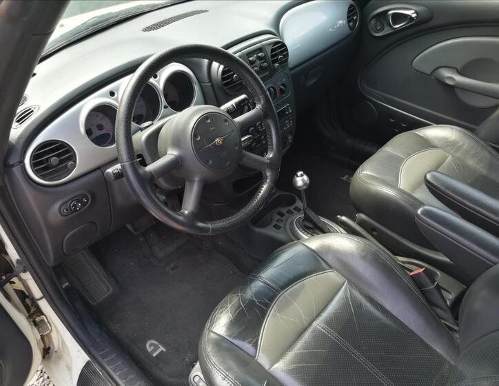 Chrysler PT Cruiser 10