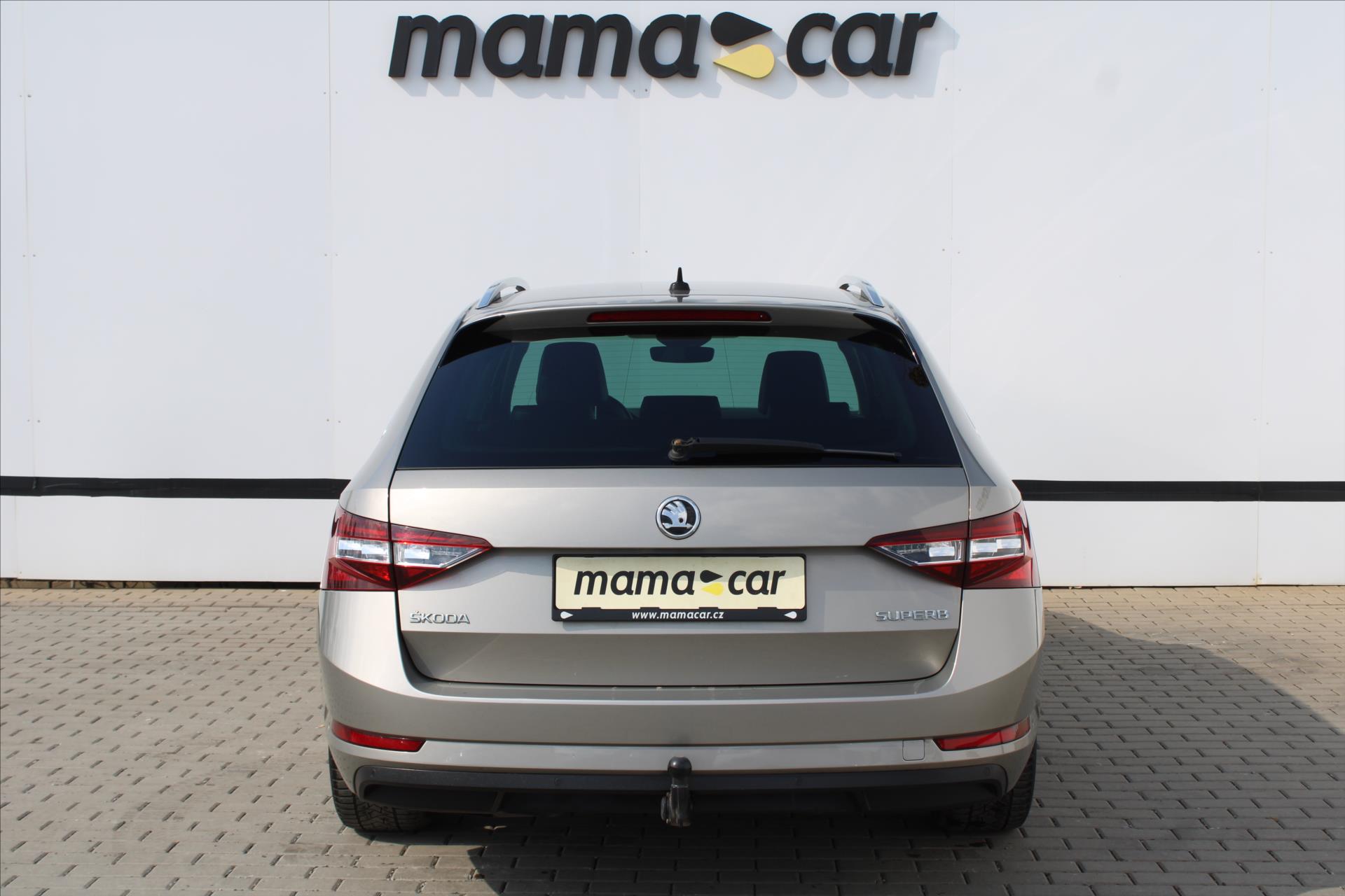 Škoda Superb