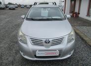 Toyota Avensis 2