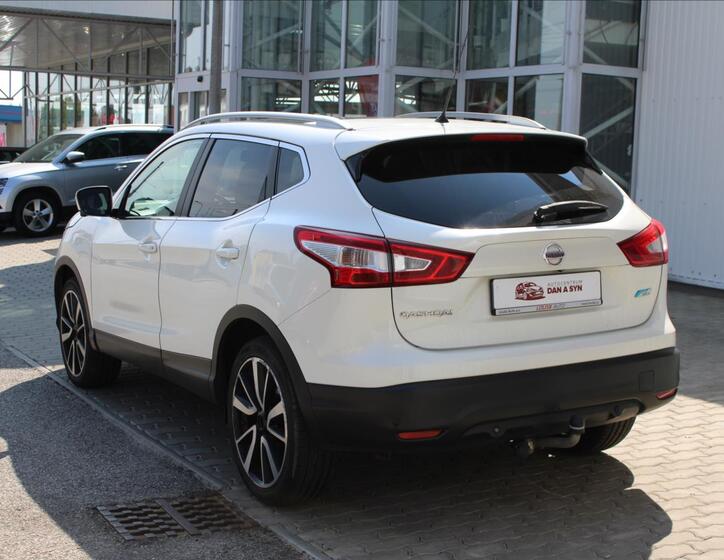 Nissan Qashqai 4