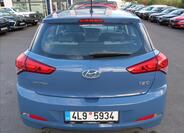 Hyundai i20 8