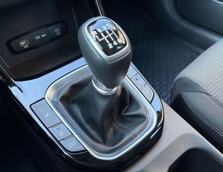 Hyundai i30 32