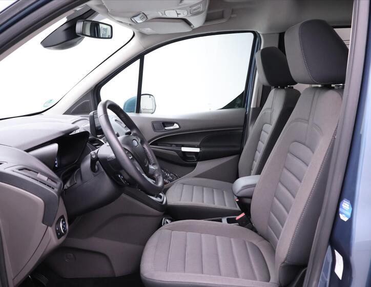 Ford Tourneo Connect 12