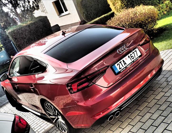 Audi A5 5