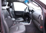 Nissan Pathfinder 13