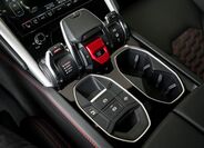 Lamborghini Urus 16
