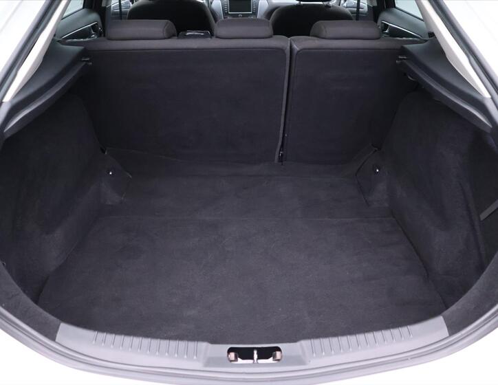 Ford Mondeo 10