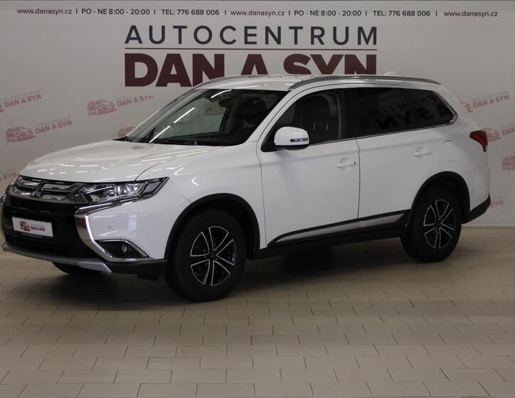 Mitsubishi Outlander 1