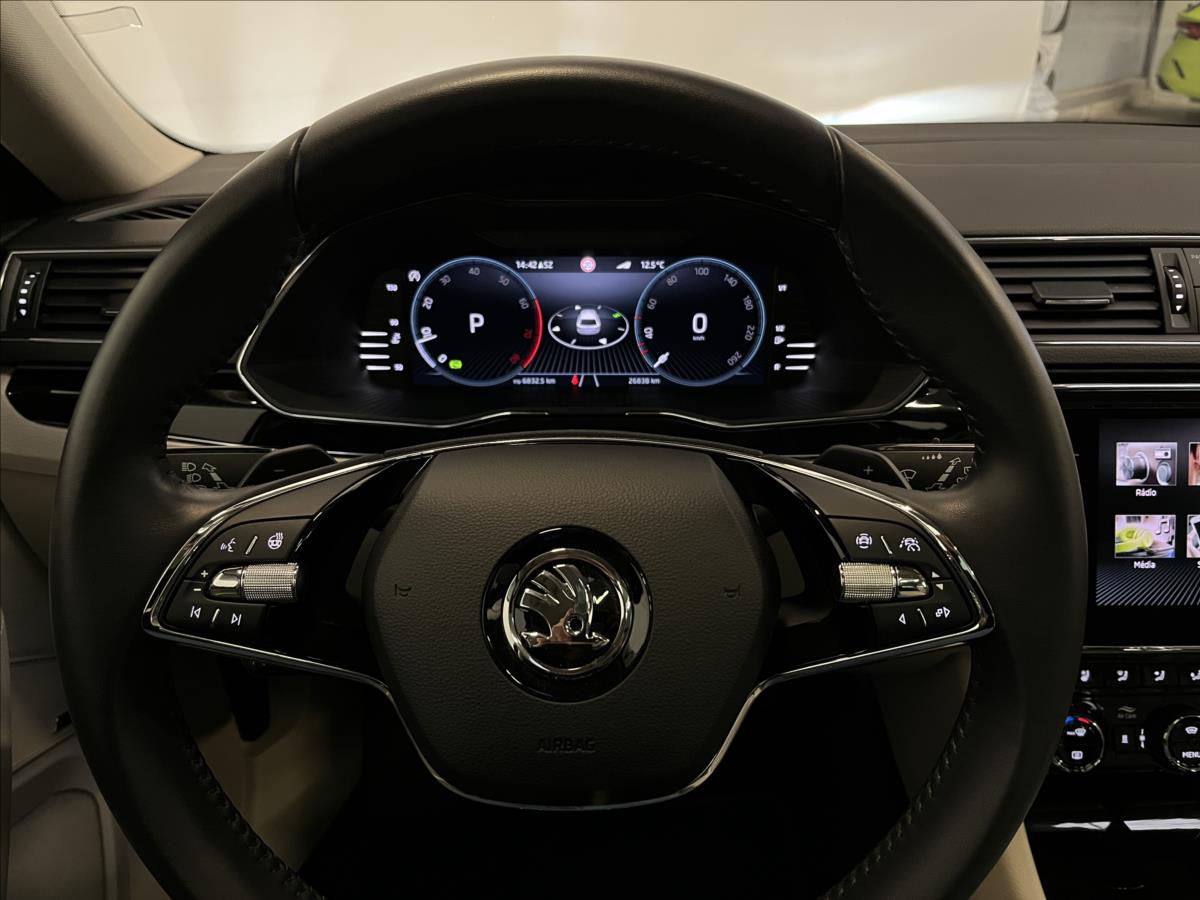 Škoda Superb