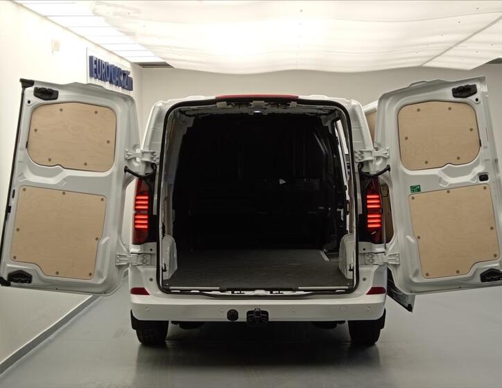 Volkswagen Transporter 19