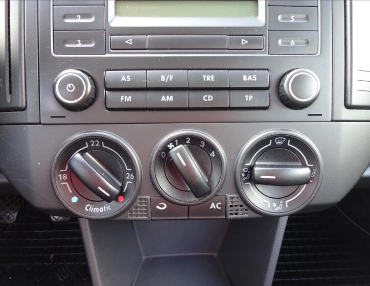 Volkswagen Polo 35