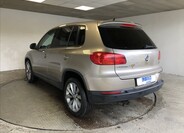 Volkswagen Tiguan 5