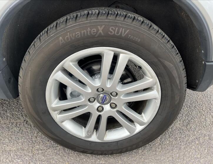 Volvo XC90 40