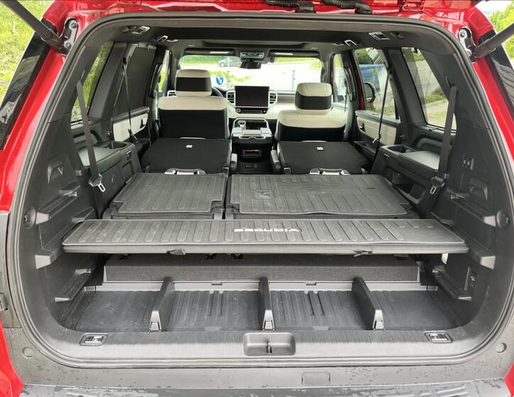 Toyota Sequoia 17