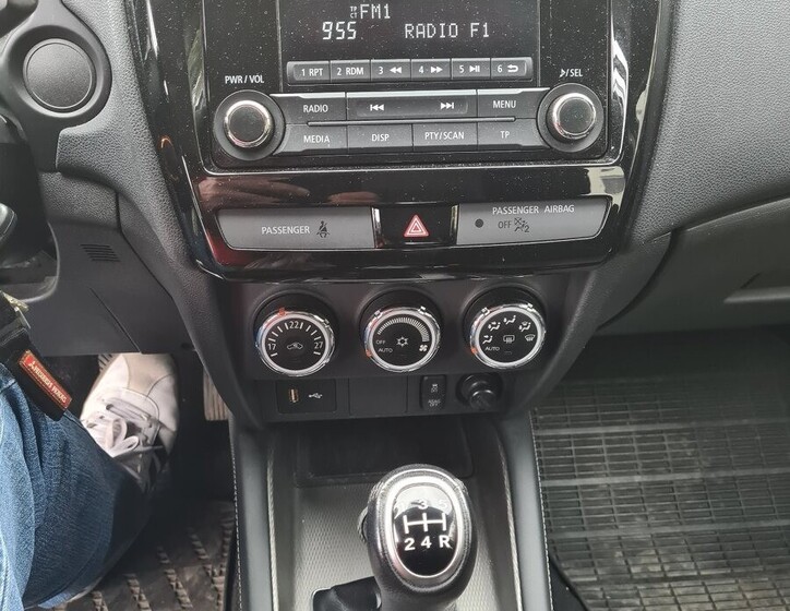 Mitsubishi ASX 10