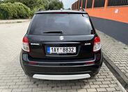 Suzuki SX4 6