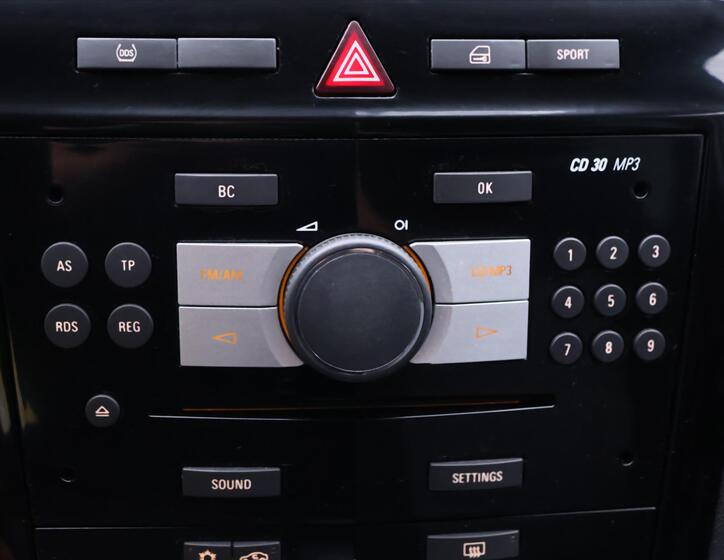 Opel Zafira 22