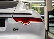 Jaguar F-Type 18