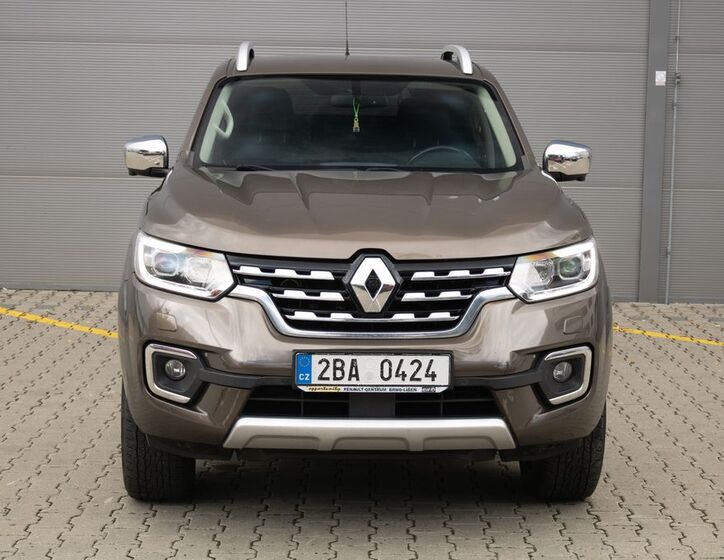 Renault Alaskan 2
