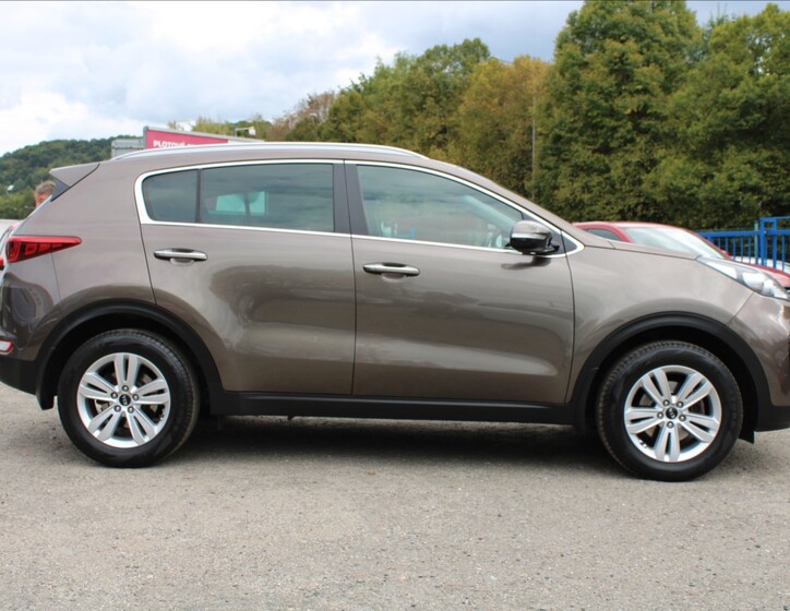 KIA Sportage 4