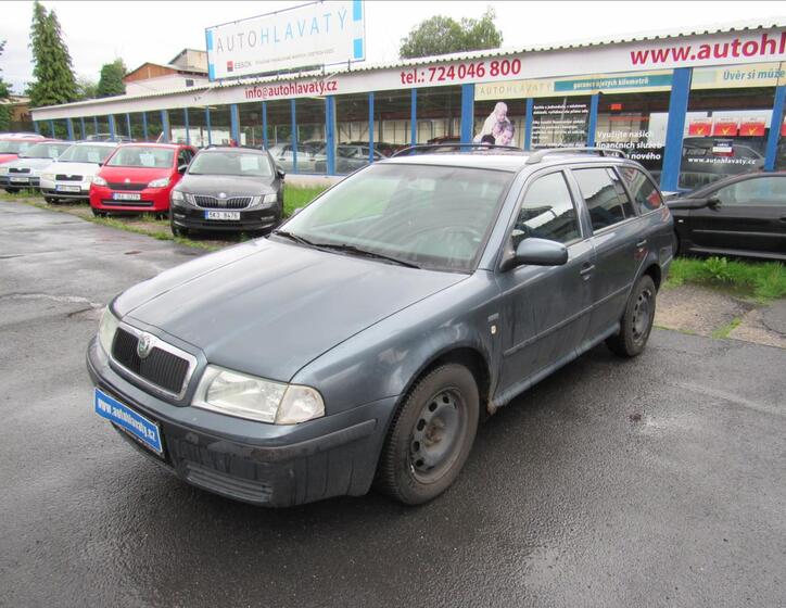 Škoda Octavia 1