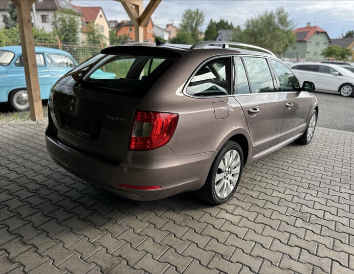 Škoda Superb 3