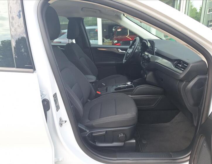 Ford Kuga 8
