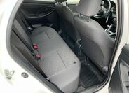 Toyota Yaris 16