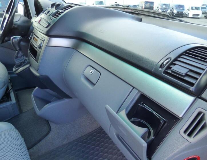 Mercedes-Benz Viano 36