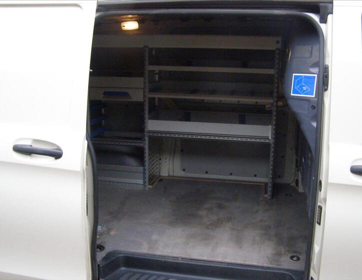 Mercedes-Benz Vito 21