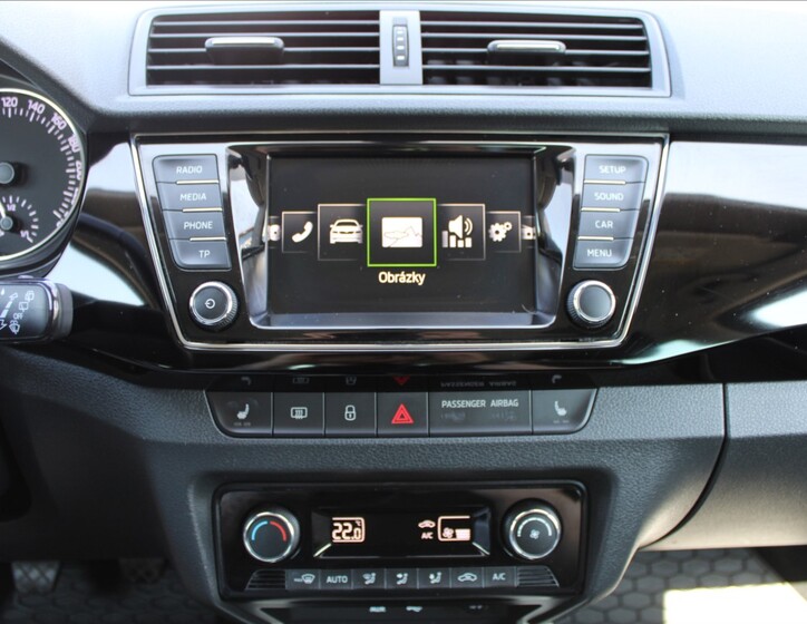 Škoda Fabia 16