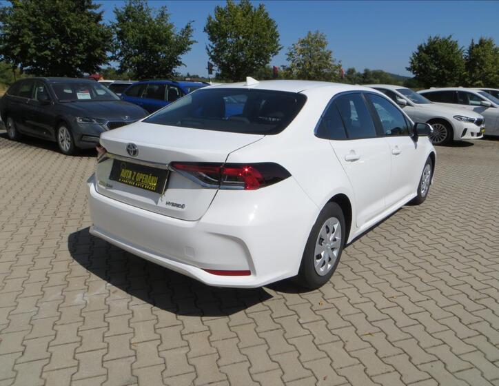 Toyota Corolla 8