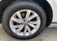 Volkswagen Passat 9