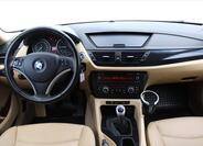 BMW X1 13