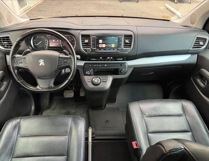 Peugeot Traveller 23